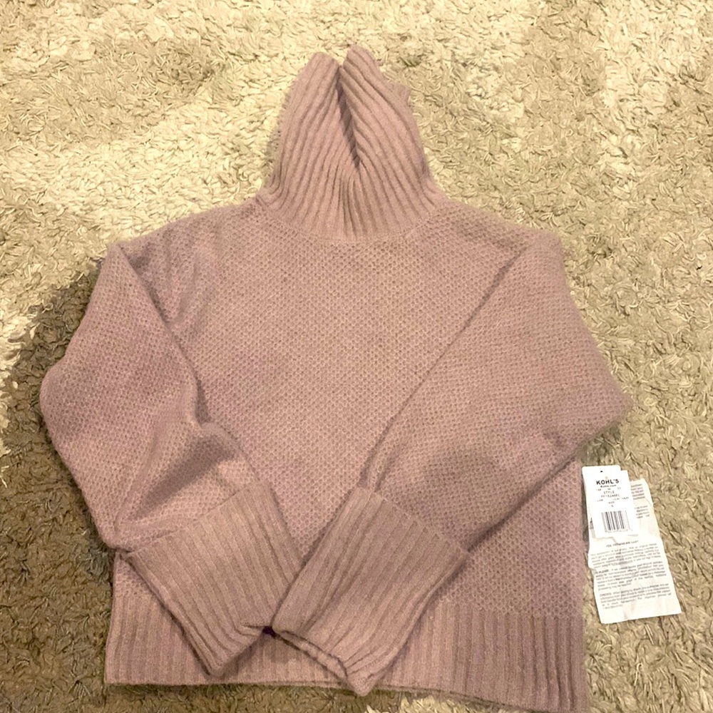 Lilac/pink turtleneck Pink Rose Sweater - size S